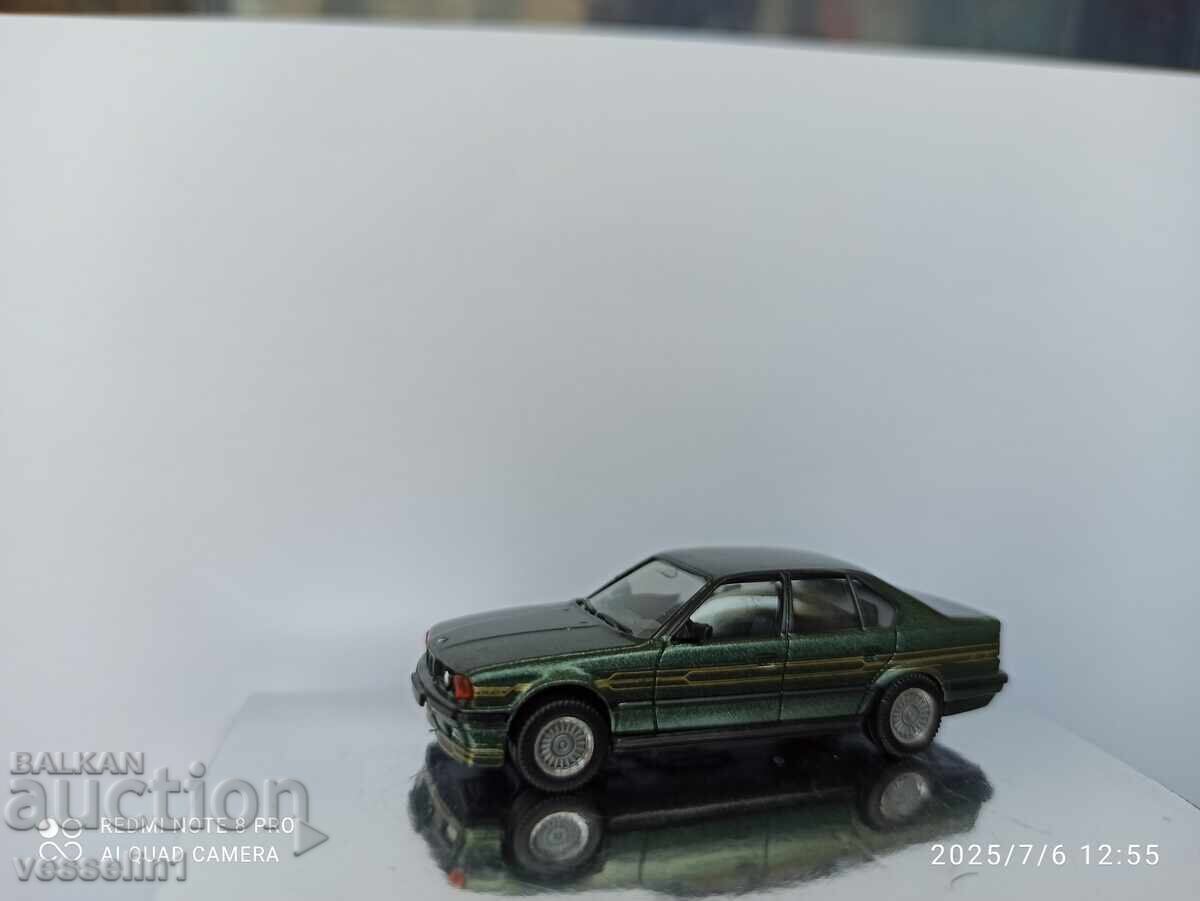 Cărucior bmw E34 B10 Alpine 1/87 herpa HO din anii nouăzeci