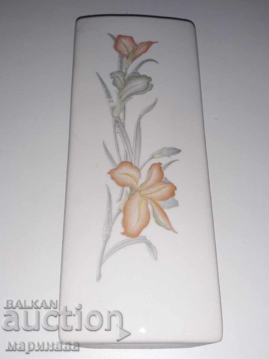 ΠΑΛΑΙΟ ΒΑΖΟ. ΠΟΡΣΕΛΑΝΗ