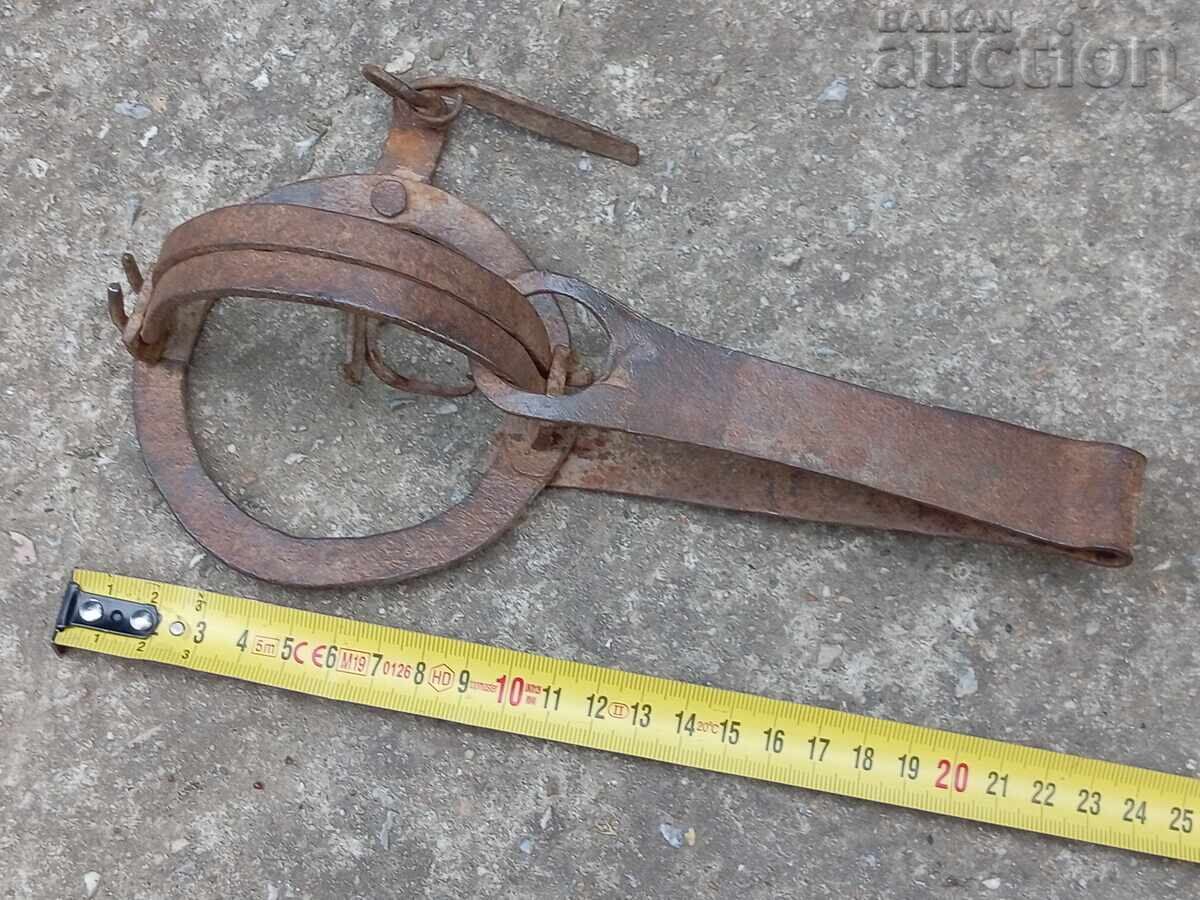 vintage σφυρήλατο σίδηρο παγίδα για σκίουρους χρυσά κουνάβια ΕΡΓΑΣΙΑ