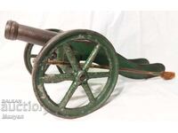 Стар макет  на действащо оръдие - Наполеонови войни.