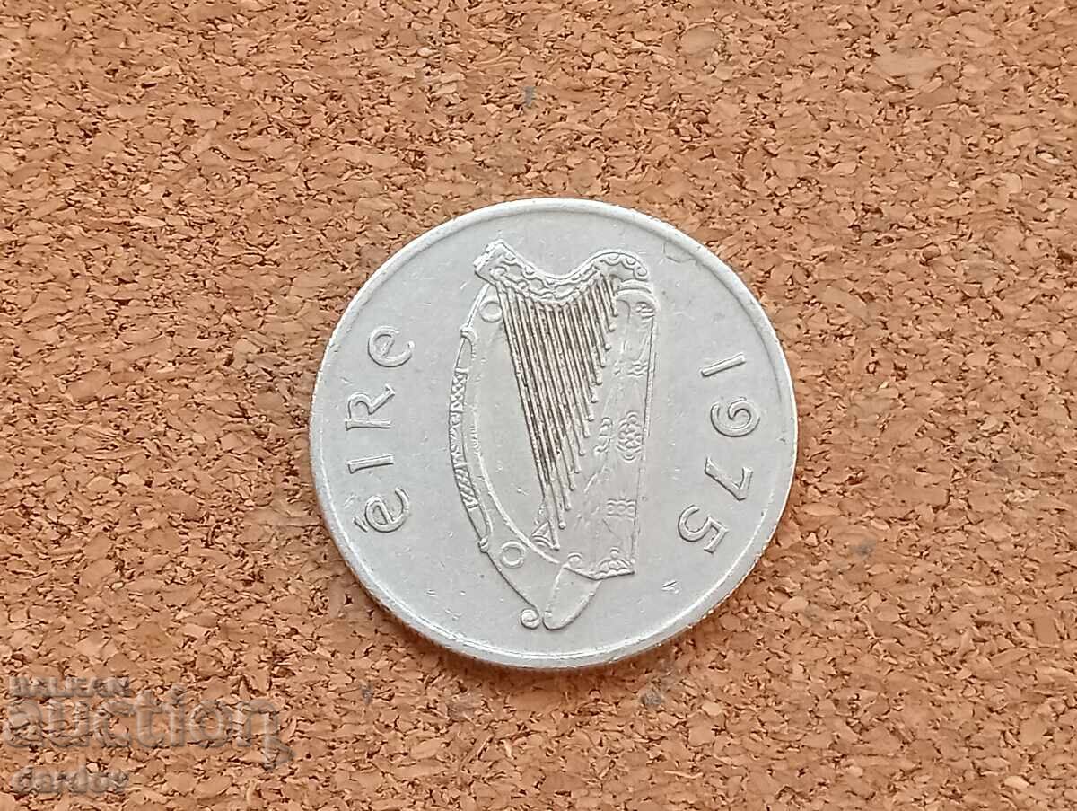 Irlanda 5 pence, 1975 cu preț 1.00 BGN | € 0.51 Irlanda 5 pence, 1975 cu preț 1.00 BGN | € 0.51