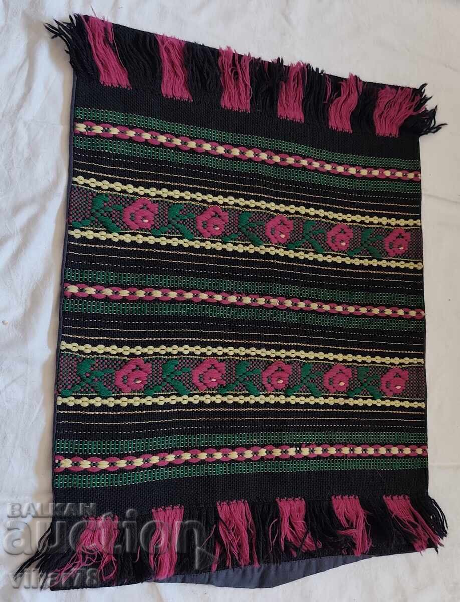 Auction  Authentic woven pillowcase