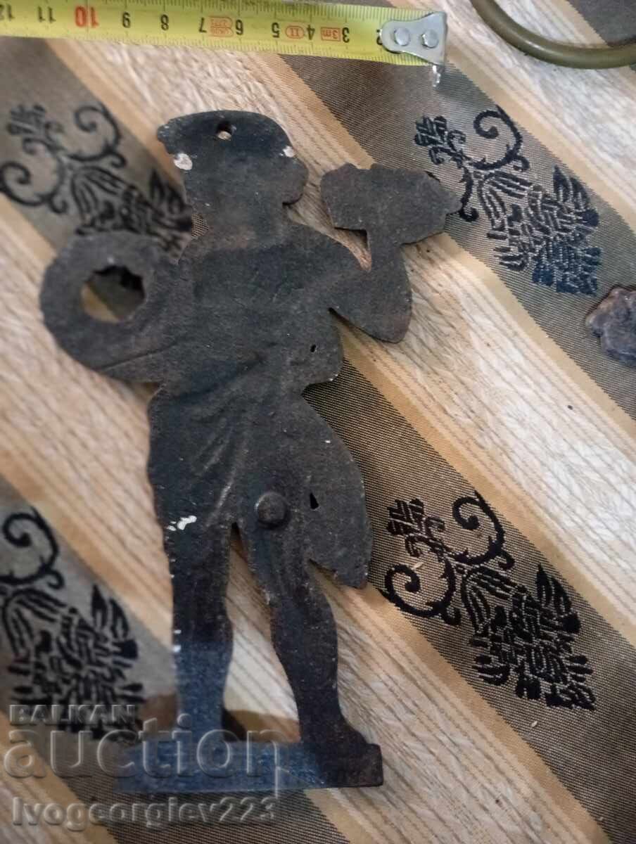 Aplicație veche, feronerie cu preț 37.00 BGN | € 18.92 Aplicație veche, feronerie cu preț 37.00 BGN | € 18.92