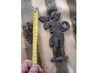 Aplicație veche, feronerie