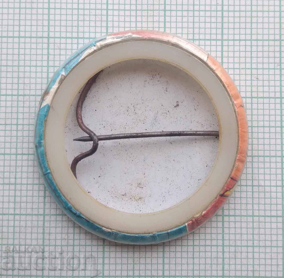 Auction  19183 Badge - Animated Character