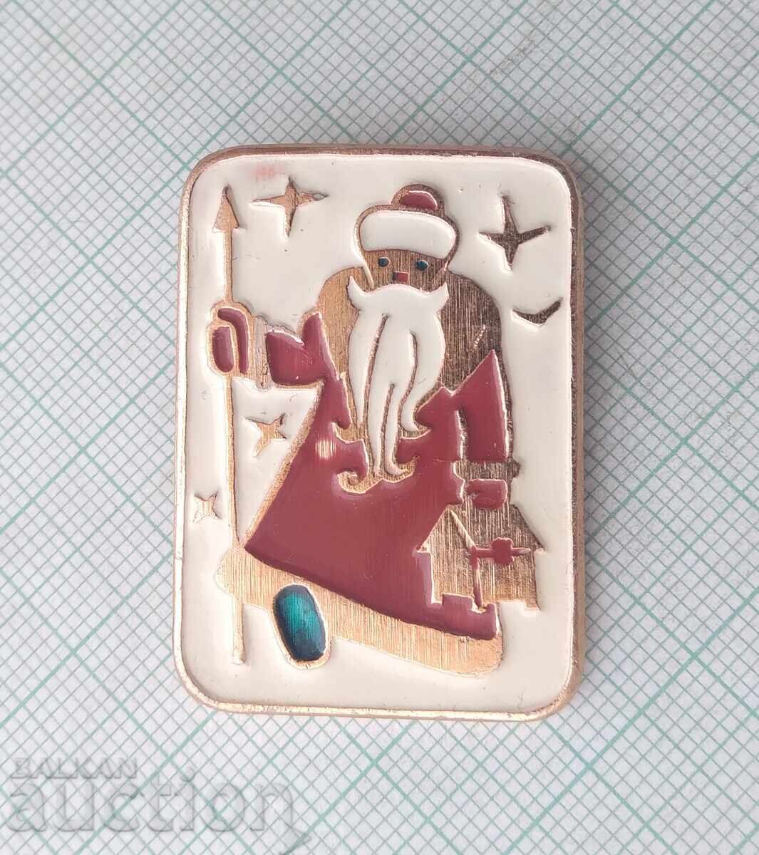 19188 Insignă - Moș Crăciun cu preț 3.00 BGN | € 1.53