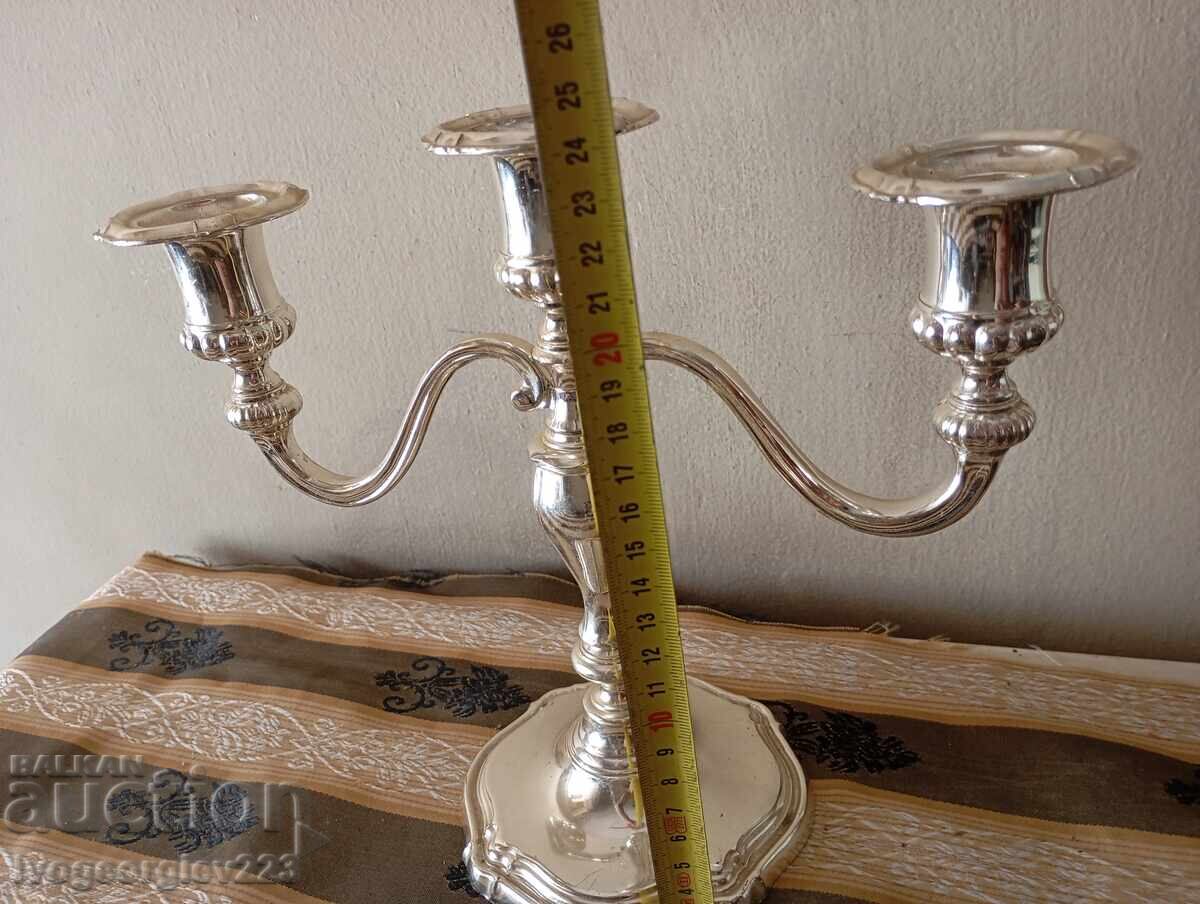 Ρετρό κηροπήγιο με τιμή 32.00 BGN | € 16.36