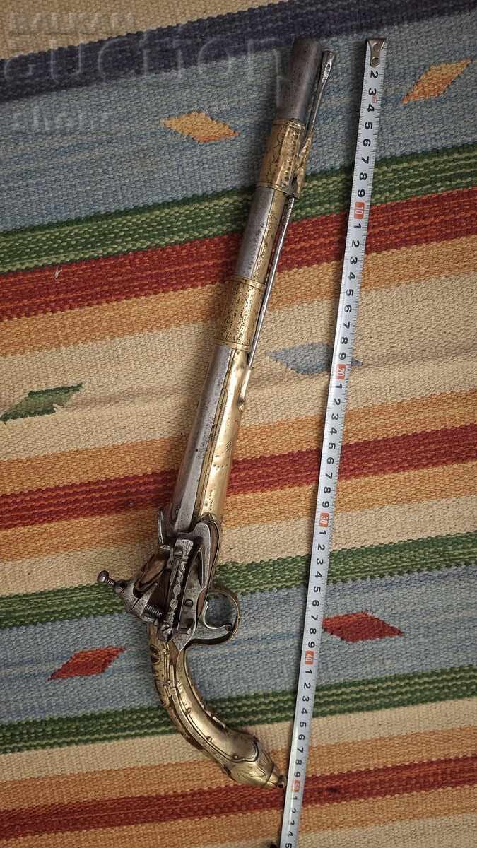Flintlock pistol, rifle, shishane (a type of rifle), boylia (a type of rifle), flintlock rifle Flintlock pistol, rifle, shishane (a type of rifle), boylia (a type of rifle), flintlock rifle