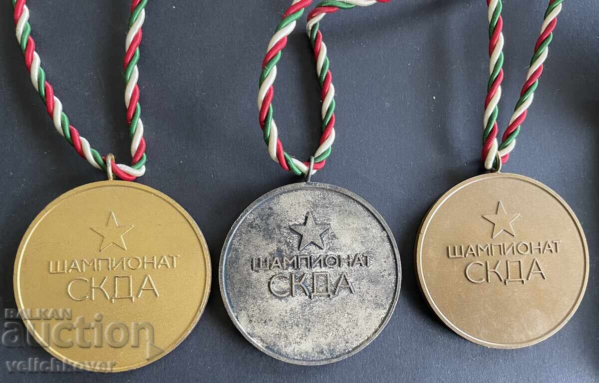 Auction  41402 Bulgaria 3 medals and a plaque Parachuting Championship SKDA