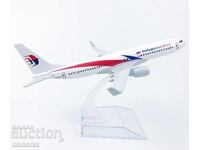 Model de avion Boeing 737 Malaysia Airlines pasageri