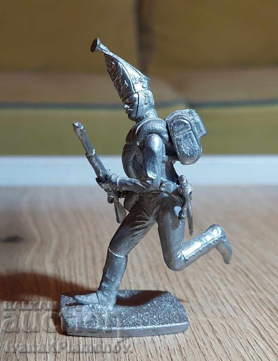 Auction  A lead figurine for collectors