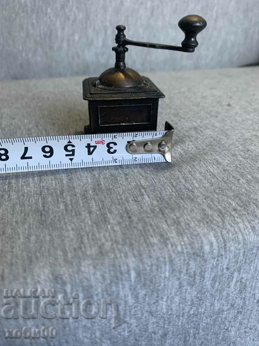 колекционерска острилка за моливи тип мелничка - 5 колекционерска острилка за моливи тип мелничка - 5