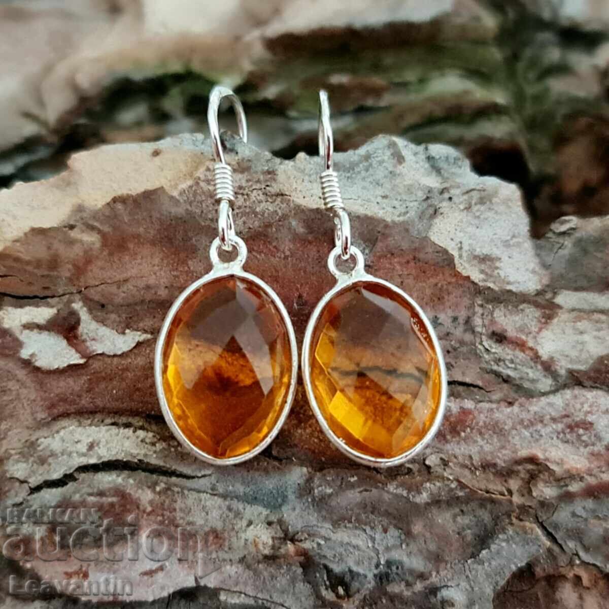 Доставка на Сребърни обеци с Цитрин Доставка на Сребърни обеци с Цитрин