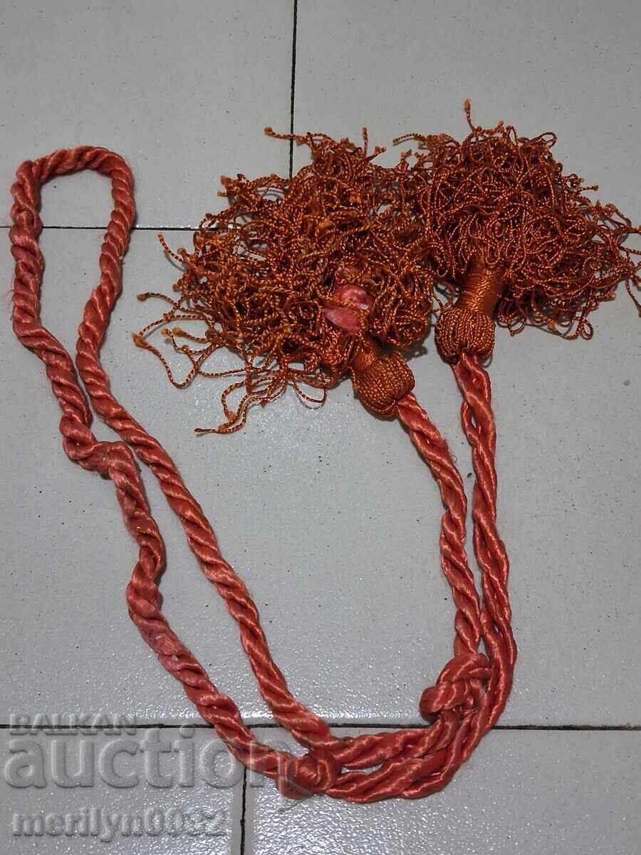 Πλεκτό κορδόνι με φούντες παραδοσιακή φορεσιά με τιμή 50.00 BGN | € 25.56 Πλεκτό κορδόνι με φούντες παραδοσιακή φορεσιά με τιμή 50.00 BGN | € 25.56