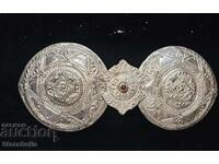 Μεγάλα αναγεννησιακά ασημένια παφτιά