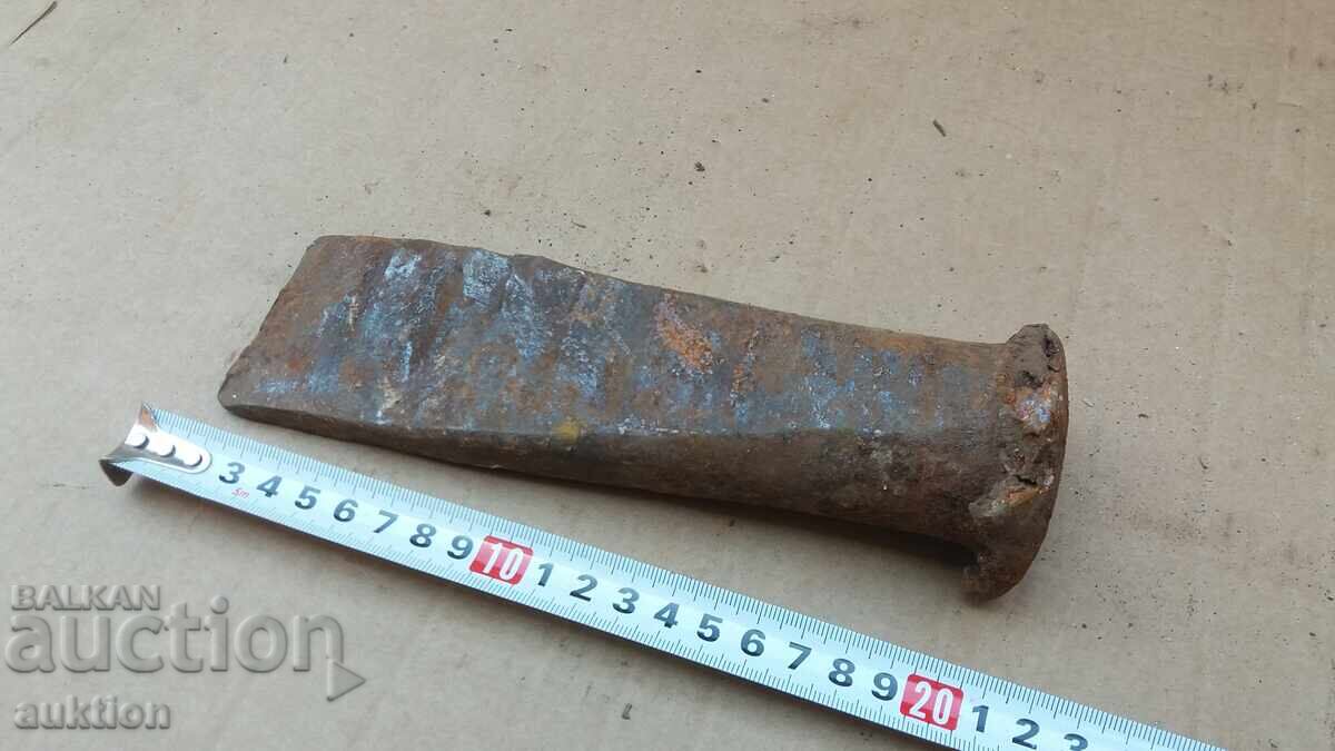 Аукцион МАСИВЕН КЛЮН, СЕКАЧ ЗА ТРУПИ