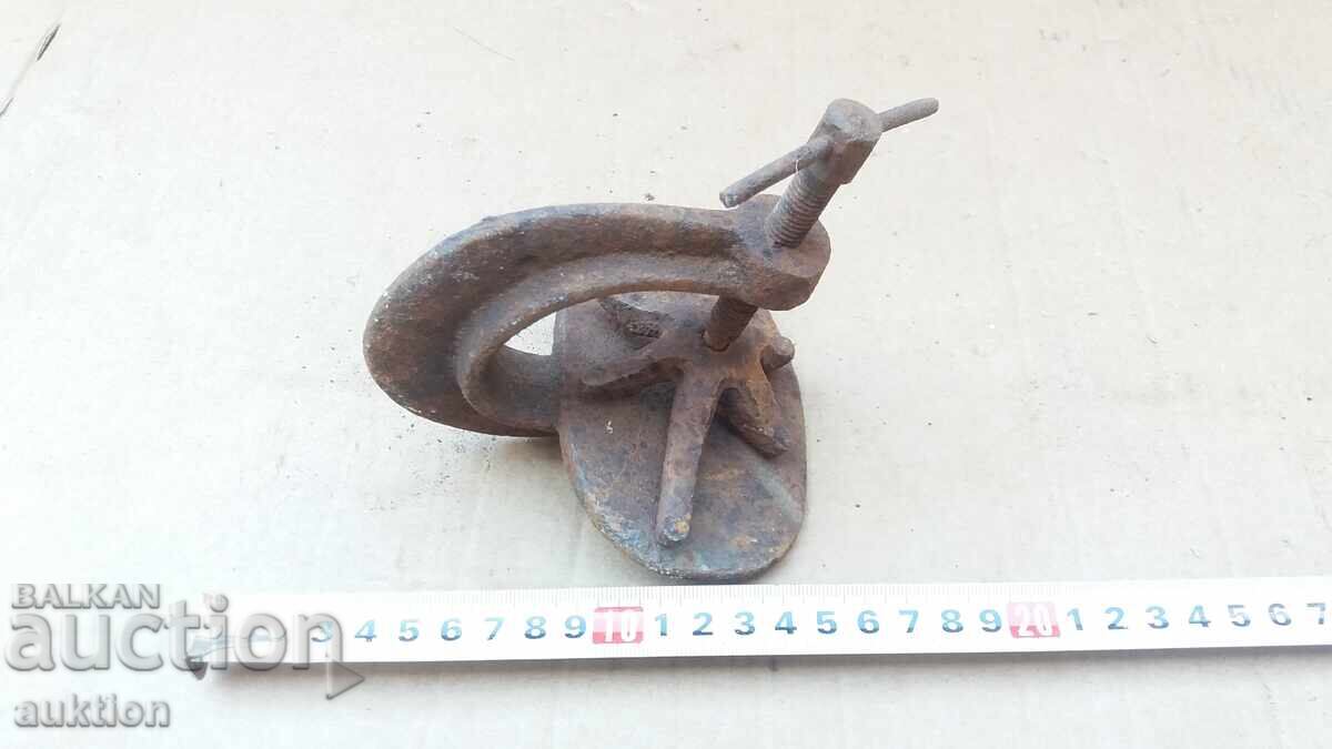 Δημοπρασία ΣΤΑΡ ΒΟΥΛΚΑΝΙΖΑΤΕΡ, ΣΤΙΑΓΚΑ