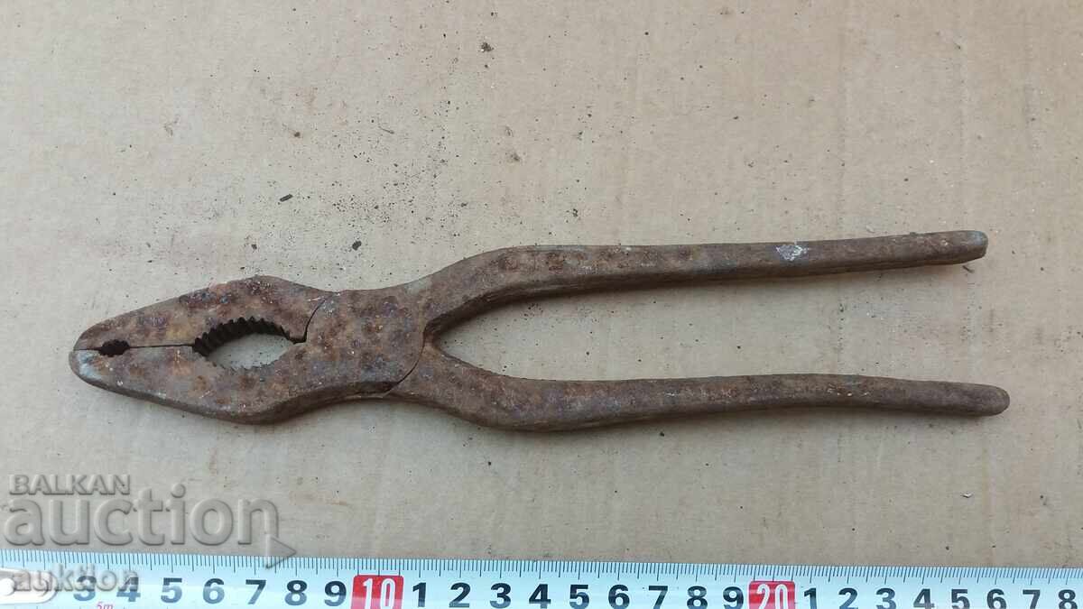 TOGGLE DE FIERAR VECHI - 5 TOGGLE DE FIERAR VECHI - 5