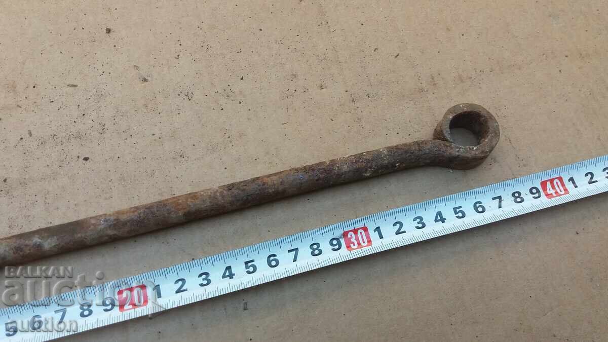 ΣΤΑΡ ΣΒΡΕΔΕΛ, ΕΡΓΑΛΕΙΟ - 6