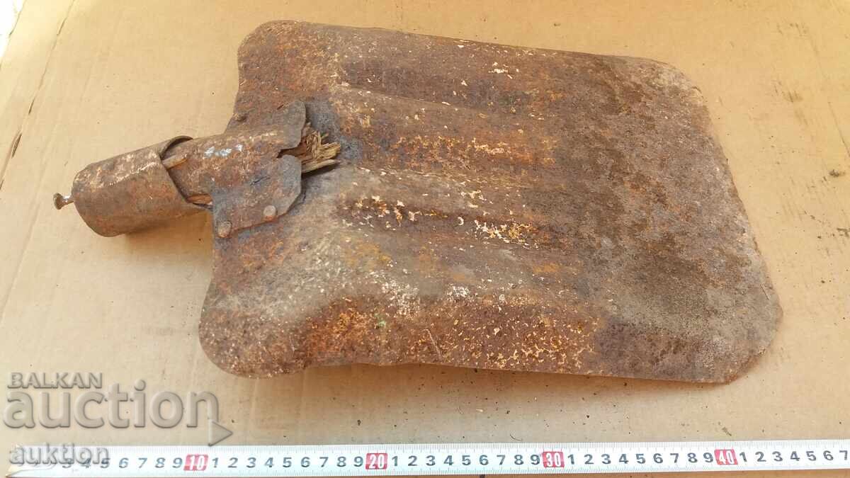 OLD HUGE WROUGHT SHOVEL - 6