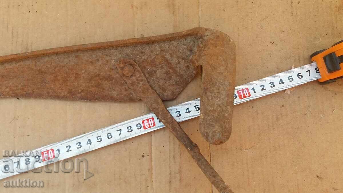 OLD MASSIVE HAIR WITH MARKINGS with price 4.99 BGN | € 2.55