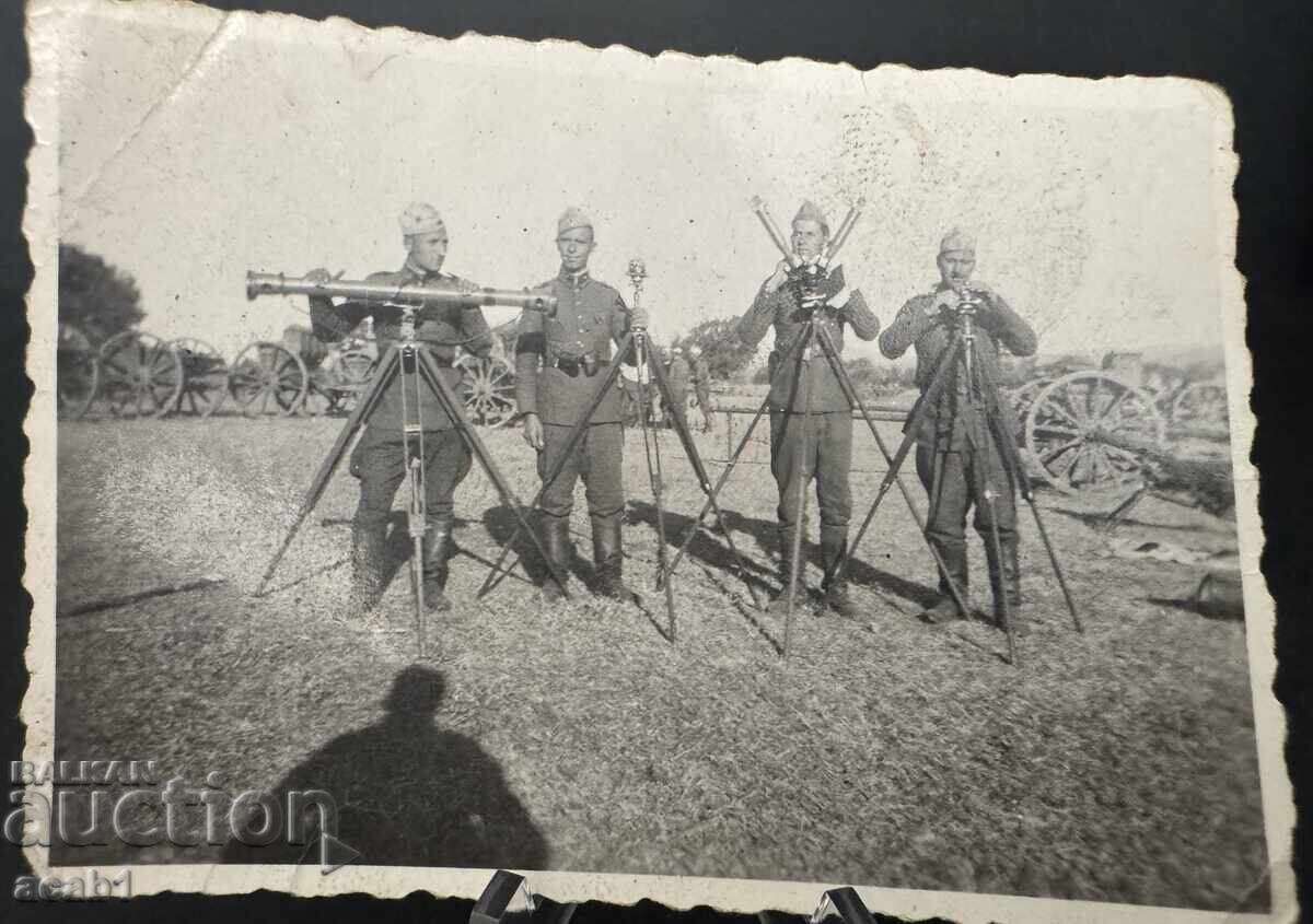 Observer Soldiers Observer Soldiers