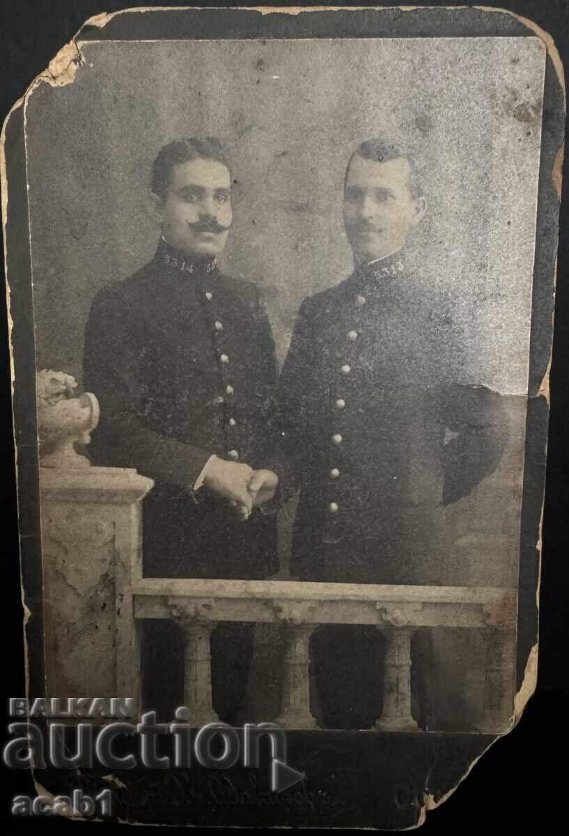 Доставка на Стари Картонени Снимки Чиновници 20 те год. Доставка на Стари Картонени Снимки Чиновници 20 те год.