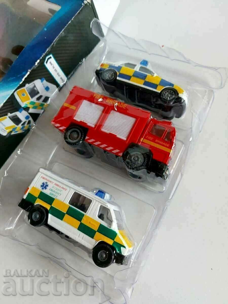 SET CUTIE 3 BUCĂȚI JUCĂRIE PENTRU COPII CĂRUCIOR CAMION DE POMPIERI - 6