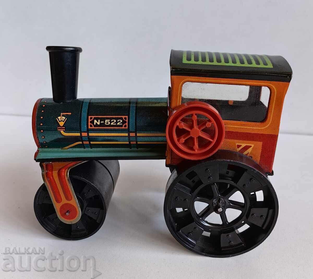 . TRAIN TRAIN ROLLER METAL SOC CHILDREN'S TOY SHEET METAL