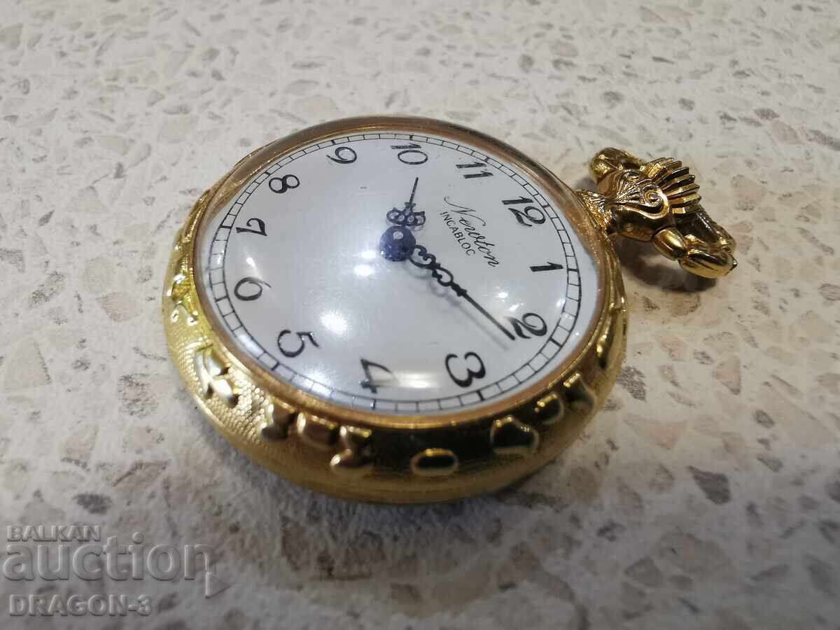 NEWTON cu preț 35.00 BGN | € 17.90