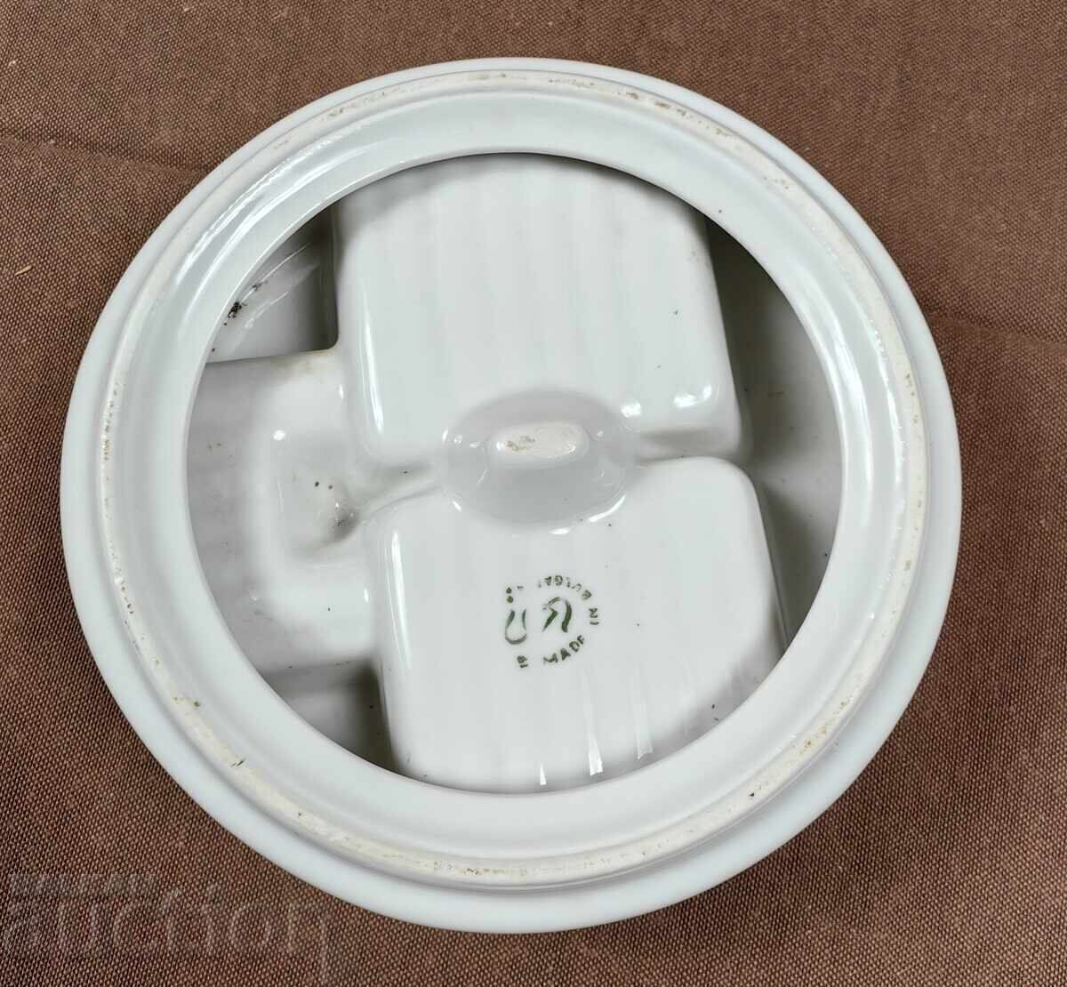 VERY RARE PORCELAIN SET? A PORCELAIN CUPBOARD - 6