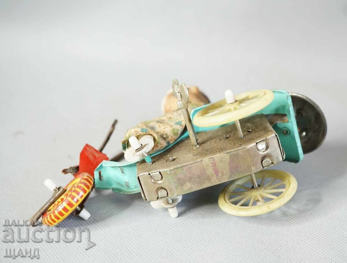 Παλιό Κινέζικο μηχανικό μεταλλικό παιχνίδι αγόρι με τρίκυκλο - 5