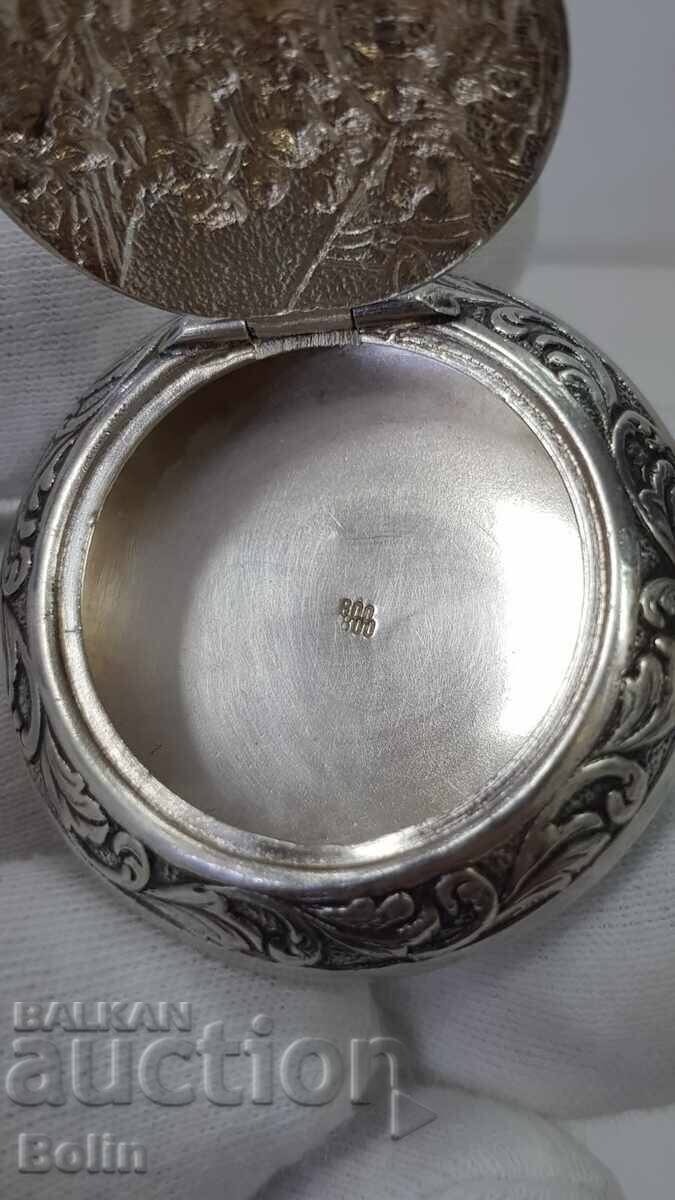 Collectible silver box, pillbox with musketeers Europe - 6 Collectible silver box, pillbox with musketeers Europe - 6