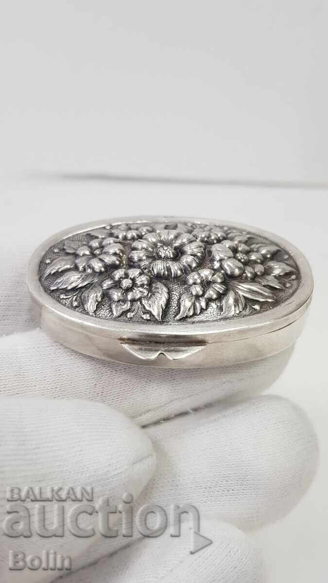 Collectible silver box, pillbox 1900-1930 Europe with price 160.00 BGN | € 81.81