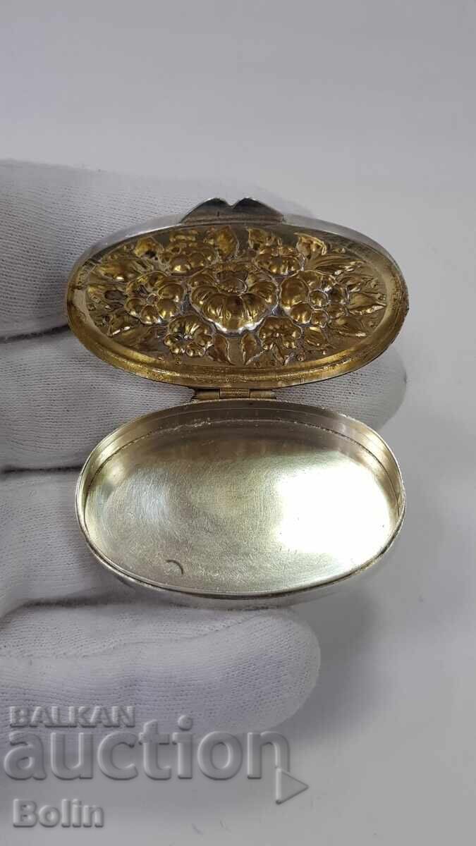 Collectible silver box, pillbox 1900-1930 Europe - 7
