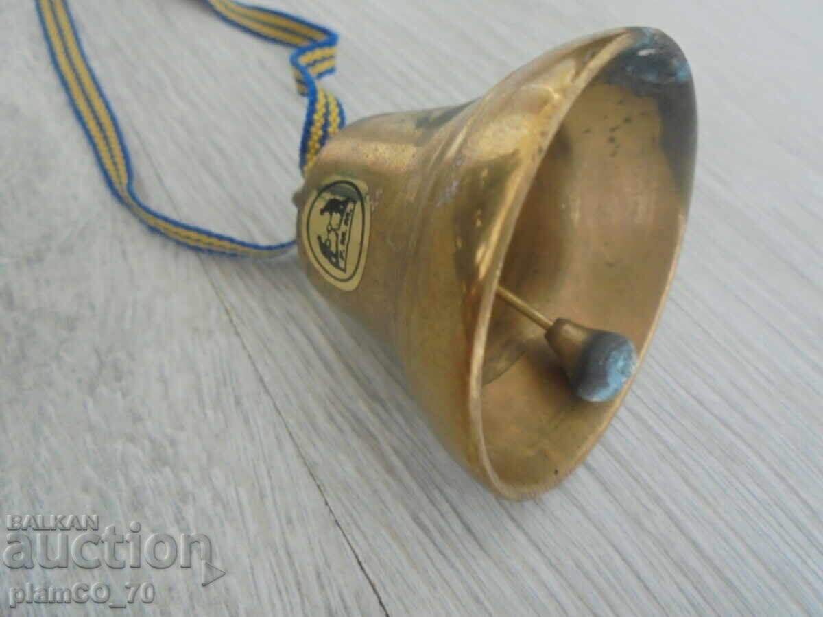 №*8132 Παλιά μεταλλική / ορειχάλκινη καμπάνα "Μόρα" με τιμή 12.00 BGN | € 6.14 №*8132 Παλιά μεταλλική / ορειχάλκινη καμπάνα "Μόρα" με τιμή 12.00 BGN | € 6.14