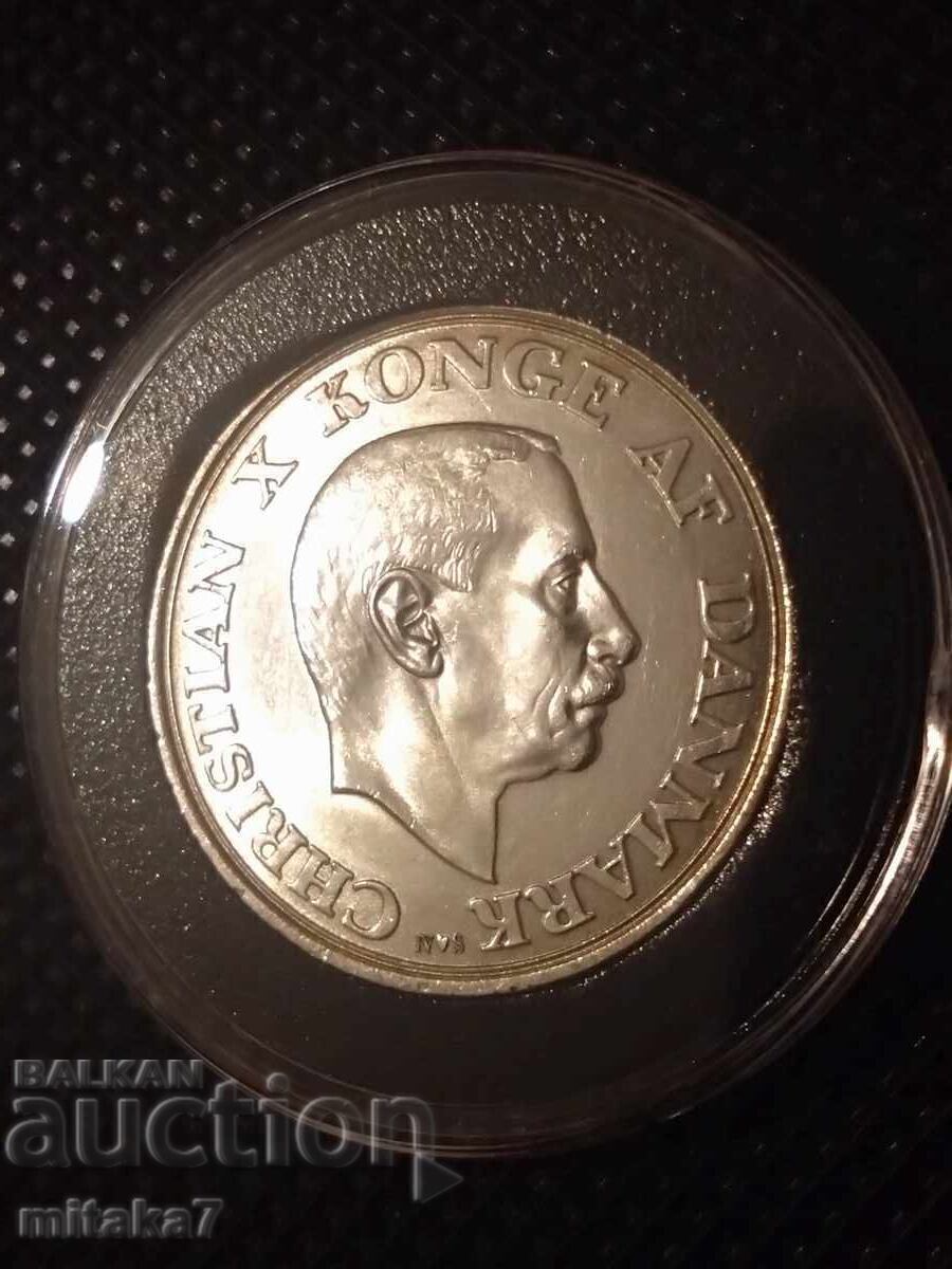 2 coroane 1945, Danemarca cu preț € 48.00 | 93.88 BGN