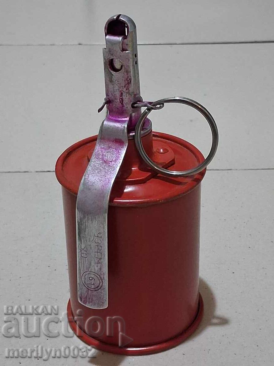 Εκπαιδευτική χειροβομβίδα RG-42 WW2 από το θάλαμο εκπαίδευσης ΑΣΦΑΛΙΣΜΕΝΗ