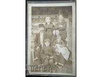 Οικογένεια στο Μοναστήρι Κιουστενδίλ