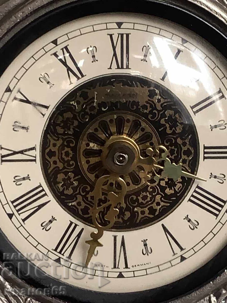 Auction desk clock Auction desk clock