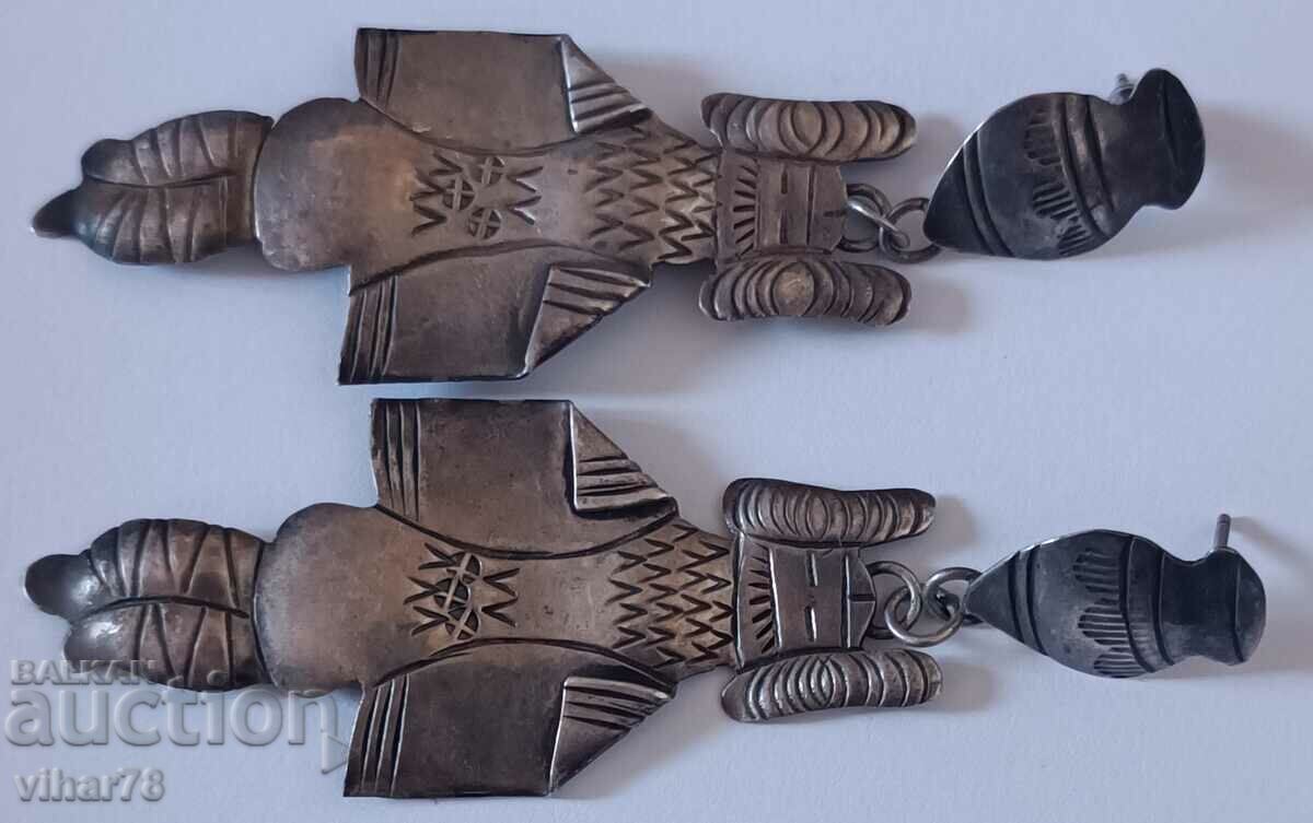 Cercei de argint NAKAI vintage cu preț 225.99 BGN | € 115.55