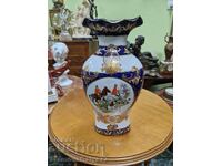 Vază antică superbă din porțelan cu aurire