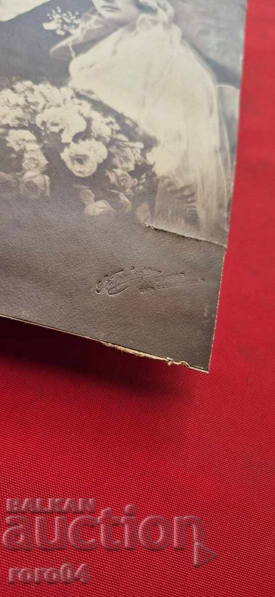 Παράδοση ΣΟΦΙΑ - ΓΚΡΑΜΠΝΕΡ - ΝΕΟΝΥΜΦΟΙ