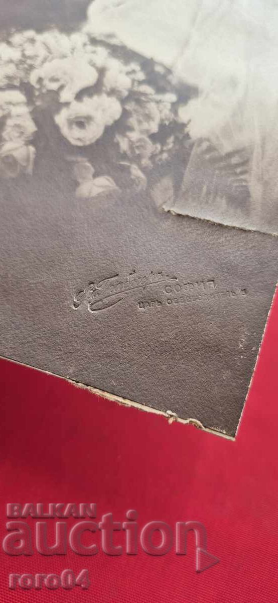 ΣΟΦΙΑ - ΓΚΡΑΜΠΝΕΡ - ΝΕΟΝΥΜΦΟΙ - 5