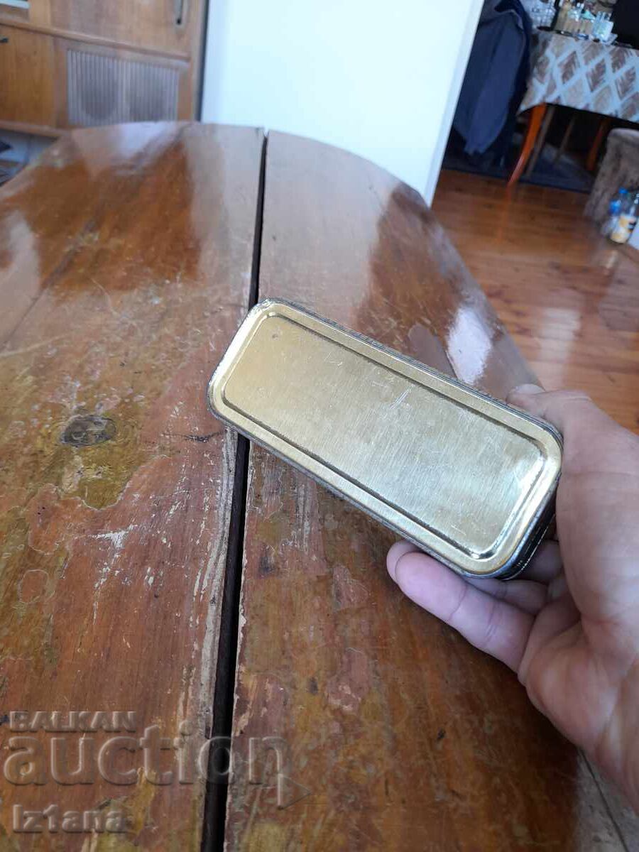 Cutie veche pentru accesorii Singer - 5