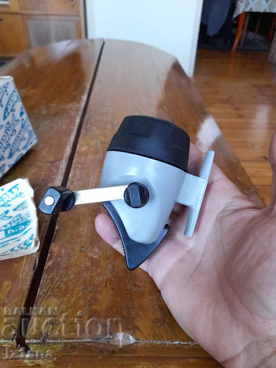 Δημοπρασία Παλιό καρούλι ψαρέματος Nida