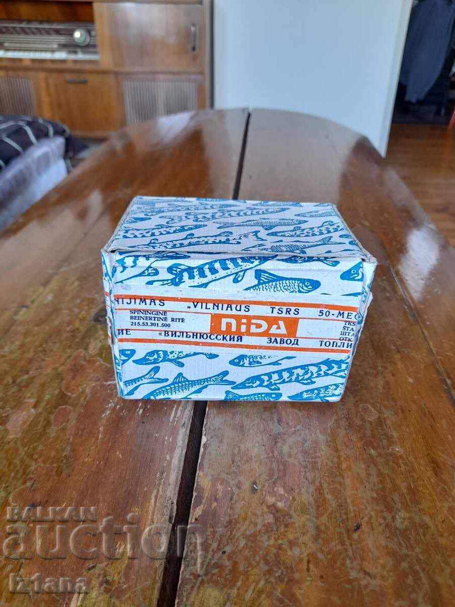 Παλιό καρούλι ψαρέματος Nida