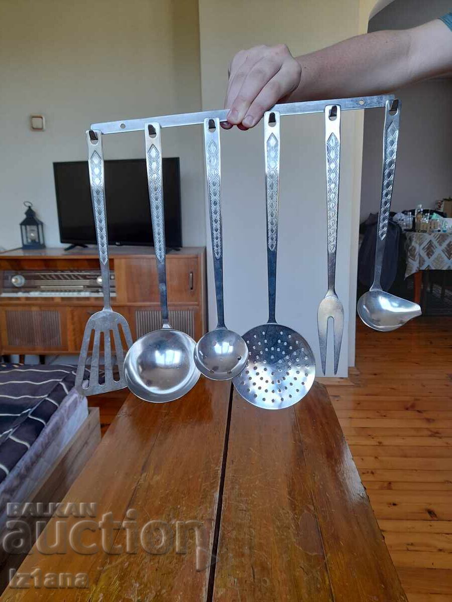 Σετ κουζινικών εργαλείων, μαχαιροπίρουνα - 7