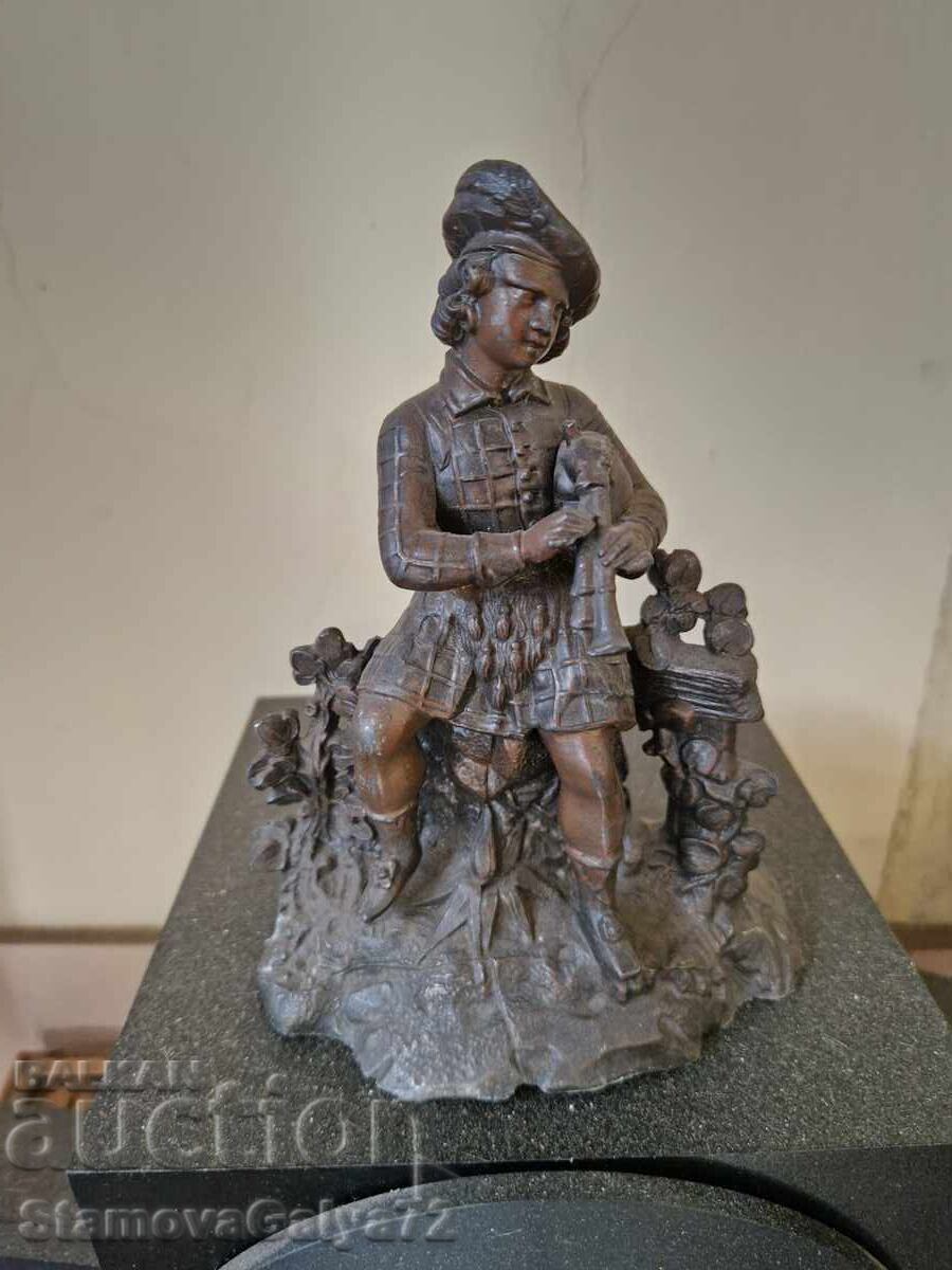 Minunată figurină metalică franceză de colecție, antică cu preț 99.00 BGN | € 50.62