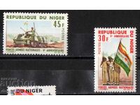 1966. Νίγηρας. 5 χρόνια. στις Εθνικές Ένοπλες Δυνάμεις - Σημαίες